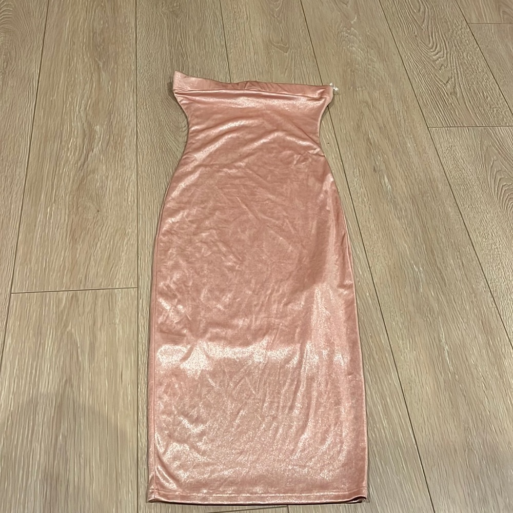 Black Bead Rose Gold Velvet Tube Dress